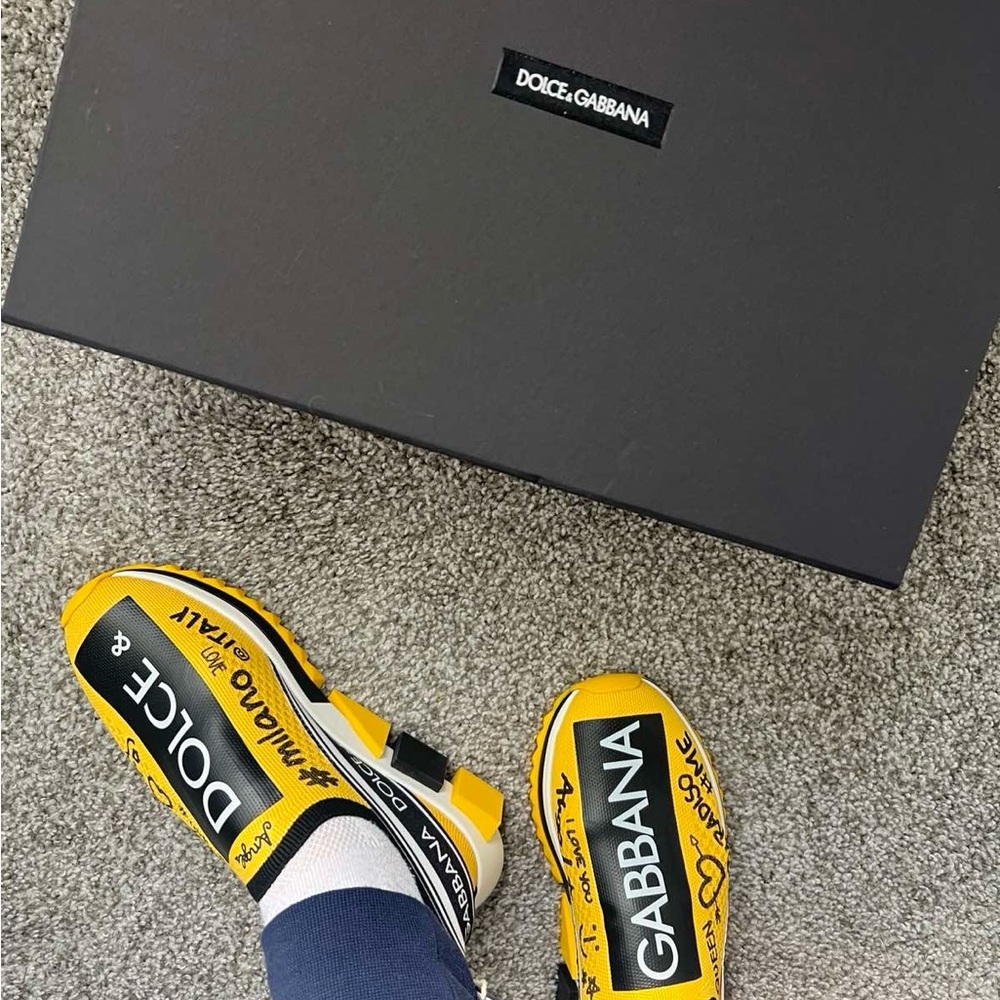 Dolce & Gabbana Yellow and Black Graphic Slip-Ons - Picture 7 of 9